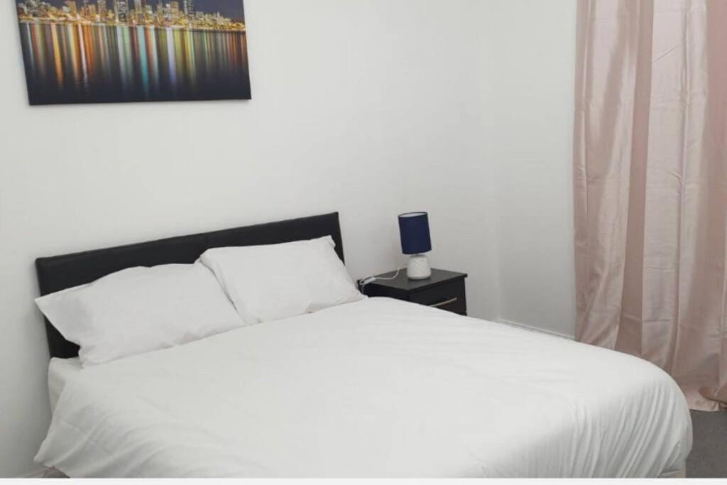 Lovely And Quiet 2 Bedroom Maisonette.Free Parking Londres Exterior foto